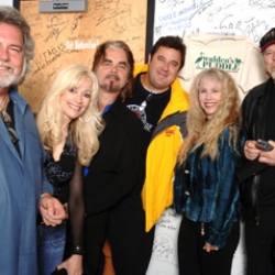 Left to right: Thom Bresh, Lane, Hal Ketchum, Vince Gill, Paulette Carlson and Dan Seals